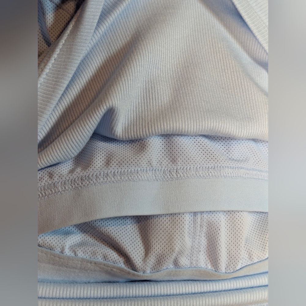 ☁️ All In Motion NWT Light Blue Rib Racerback Crop Tank - Size Small - Picture 7 of 8